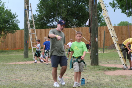 2010-05-22-Pack409-Camp-Champions-148-High-Ropes.JPG