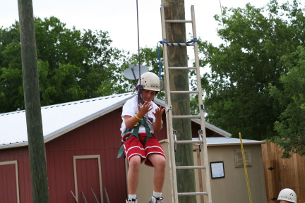 2010-05-22-Pack409-Camp-Champions-150-High-Ropes-CJ.JPG