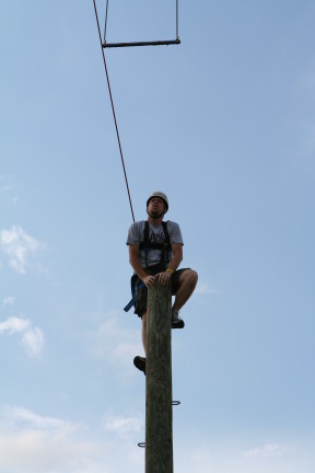 2010-05-22-Pack409-Camp-Champions-258-Trapeze-Jump-Chris.JPG