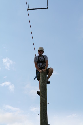 2010-05-22-Pack409-Camp-Champions-259-Trapeze-Jump-Chris.JPG