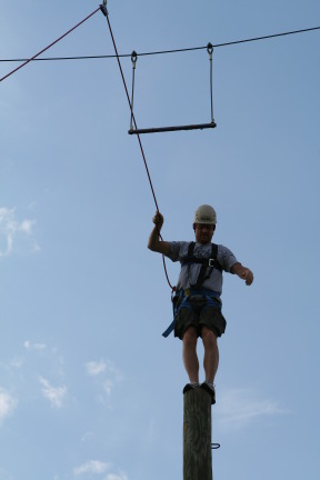 2010-05-22-Pack409-Camp-Champions-264-Trapeze-Jump-Chris.JPG