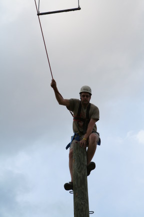 2010-05-22-Pack409-Camp-Champions-322-Matt-Trapeze-Jump.JPG