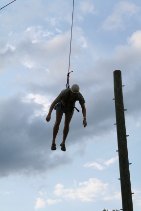 2010-05-22-Pack409-Camp-Champions-347-Matt-Trapeze-Jump.JPG