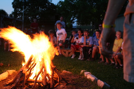 2010-05-22-Pack409-Camp-Champions-375-Campfire.JPG