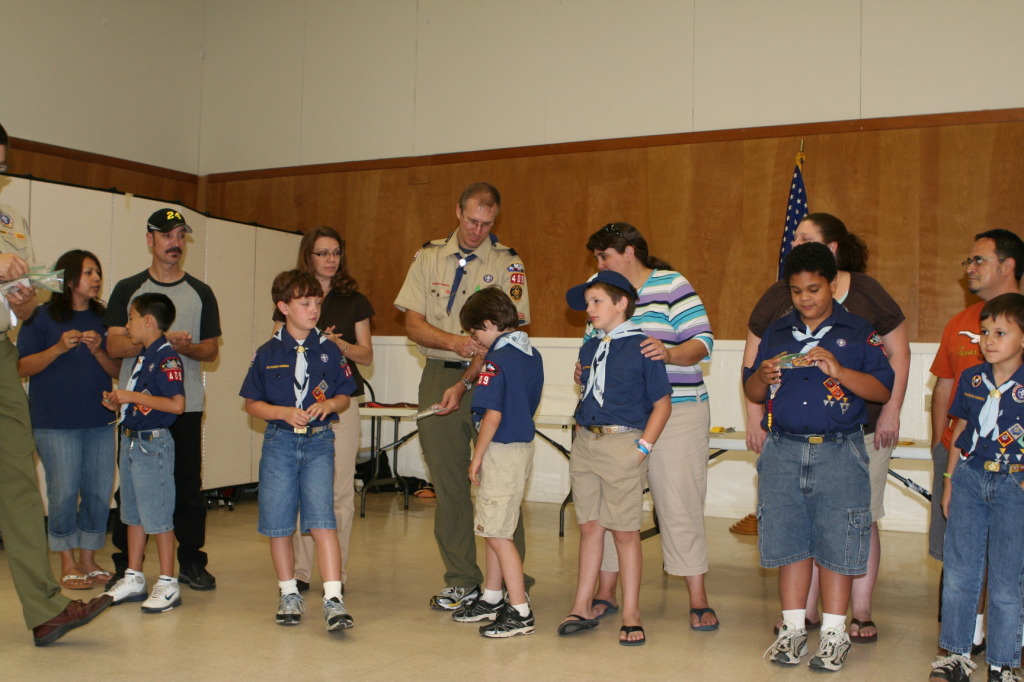 2010/05(May)/Pack409-Crossover/1024x768_2010-05-19-Pack409-CrossOver-23-Dax-Travis-Case-Stacy.JPG