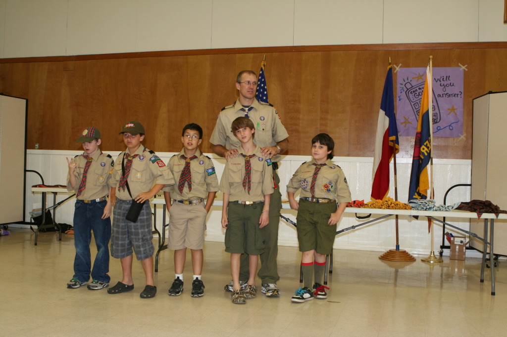 2010/05(May)/Pack409-Crossover/1024x768_2010-05-19-Pack409-CrossOver-40-Chance-Travis-Andrew-CJ-Sebastian-Logan.JPG