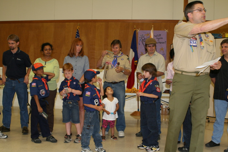2010/05(May)/Pack409-Crossover/800x600_2010-05-19-Pack409-CrossOver-39-Matt.JPG
