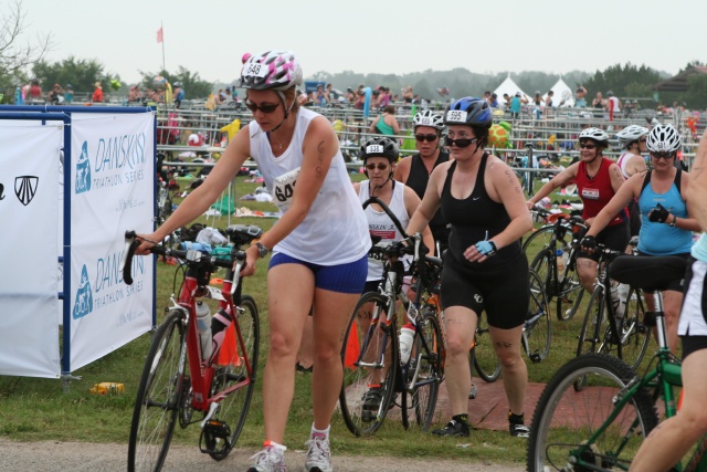 2010/06(June)/Danskin/640x480_2010-06-06-Danskin-Suzi-42.JPG