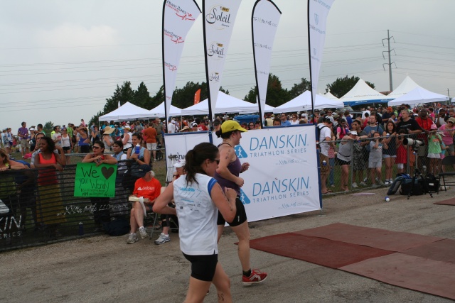 2010/06(June)/Danskin/640x480_2010-06-06-Danskin-Suzi-84.JPG