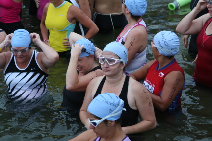 2010-06-06-Danskin-Suzi-16.JPG