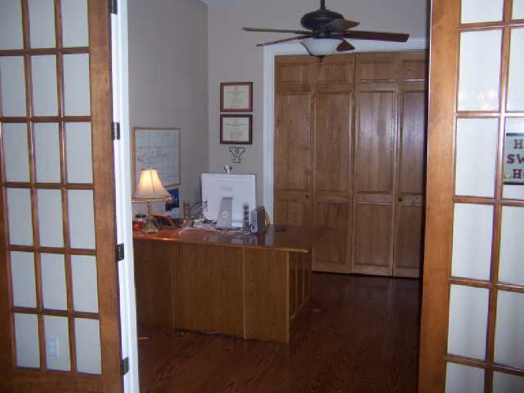 2010/06(June)/New-House/1024x768_Office1.jpg