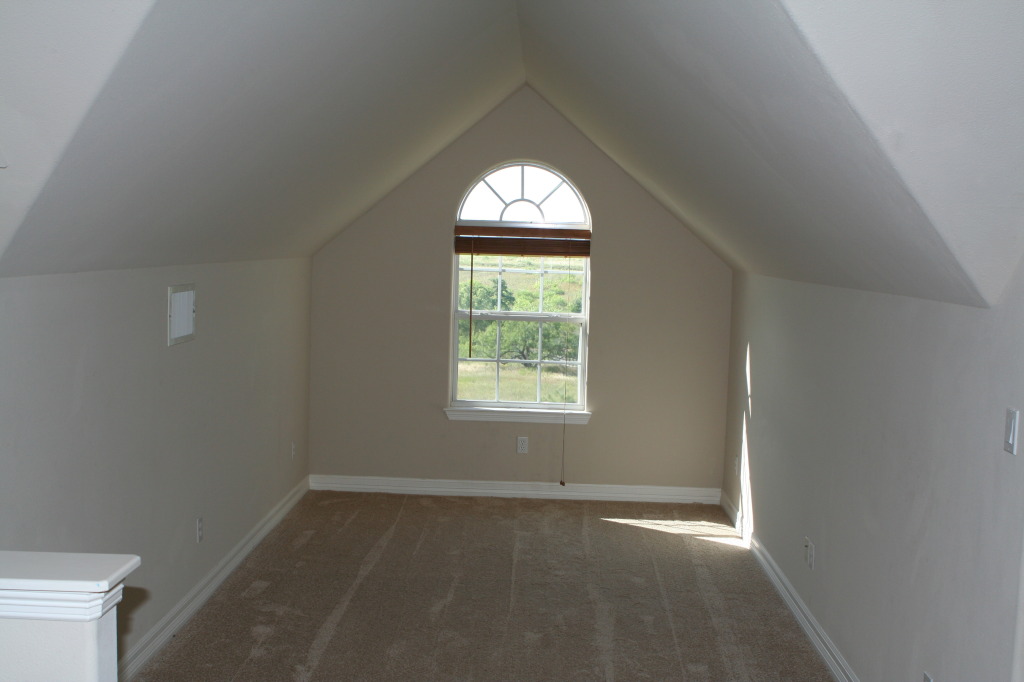 2010/06(June)/New-House/328-New-House/1024x768_2010-06-28-New-House-016.JPG