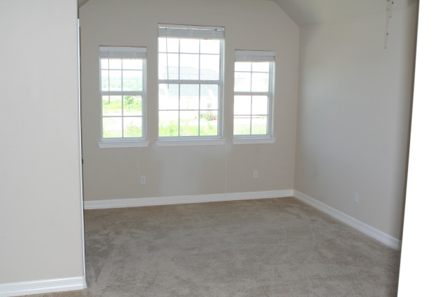 2010/06(June)/New-House/328-New-House/2010-06-28-New-House-001.JPG