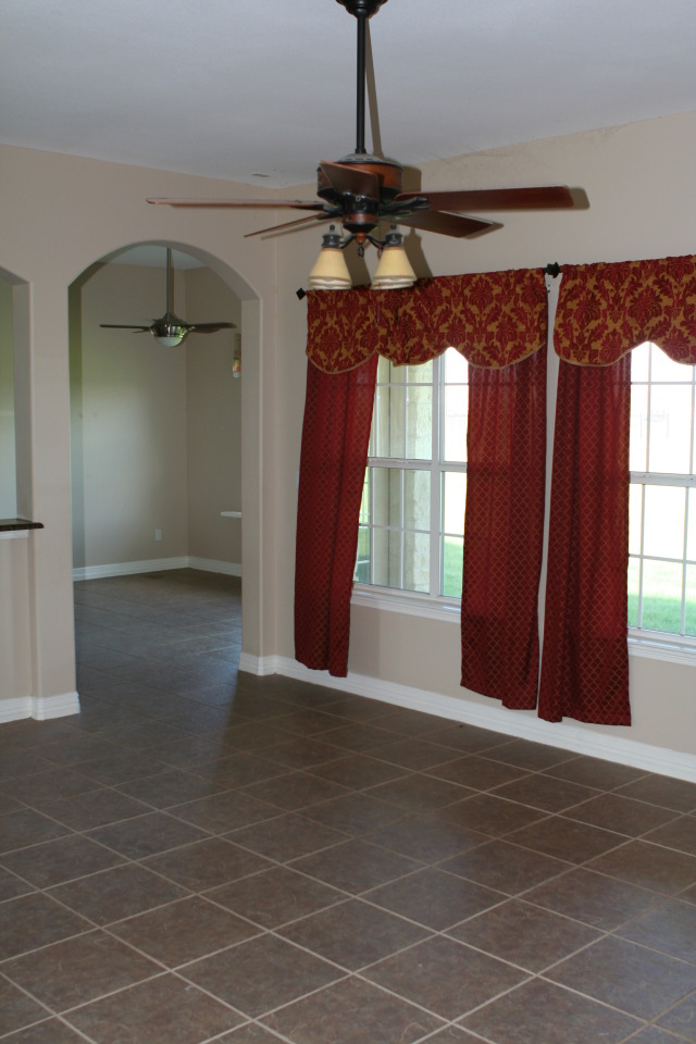 2010/06(June)/New-House/328-New-House/640x480_2010-06-28-New-House-047.JPG
