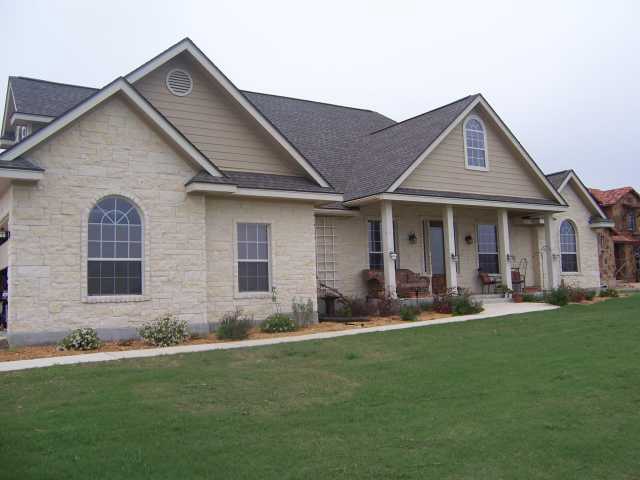 2010/06(June)/New-House/640x480_Front1.jpg