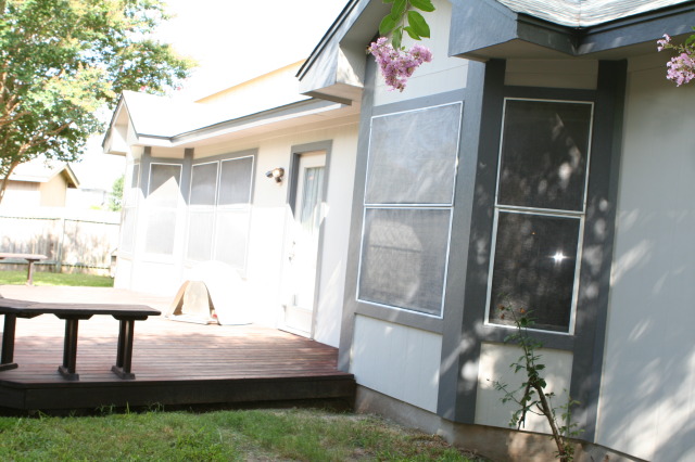 2010/06(June)/Old-House/903-Valley-Glen-Cove/640x480_2010-06-28-903-Valley-Glen-Cv-029.JPG