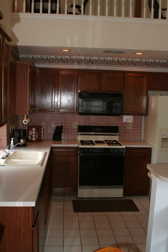 2010/06(June)/Old-House/903-Valley-Glen-Cove/640x480_2010-06-28-903-Valley-Glen-Cv-093.JPG
