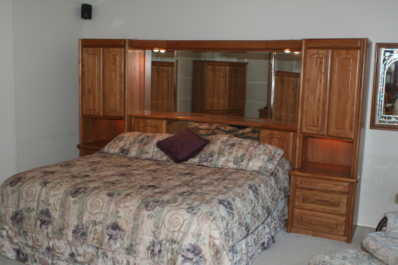 2010/06(June)/Old-House/903-Valley-Glen-Cove/800x600_2010-06-28-903-Valley-Glen-Cv-042.JPG