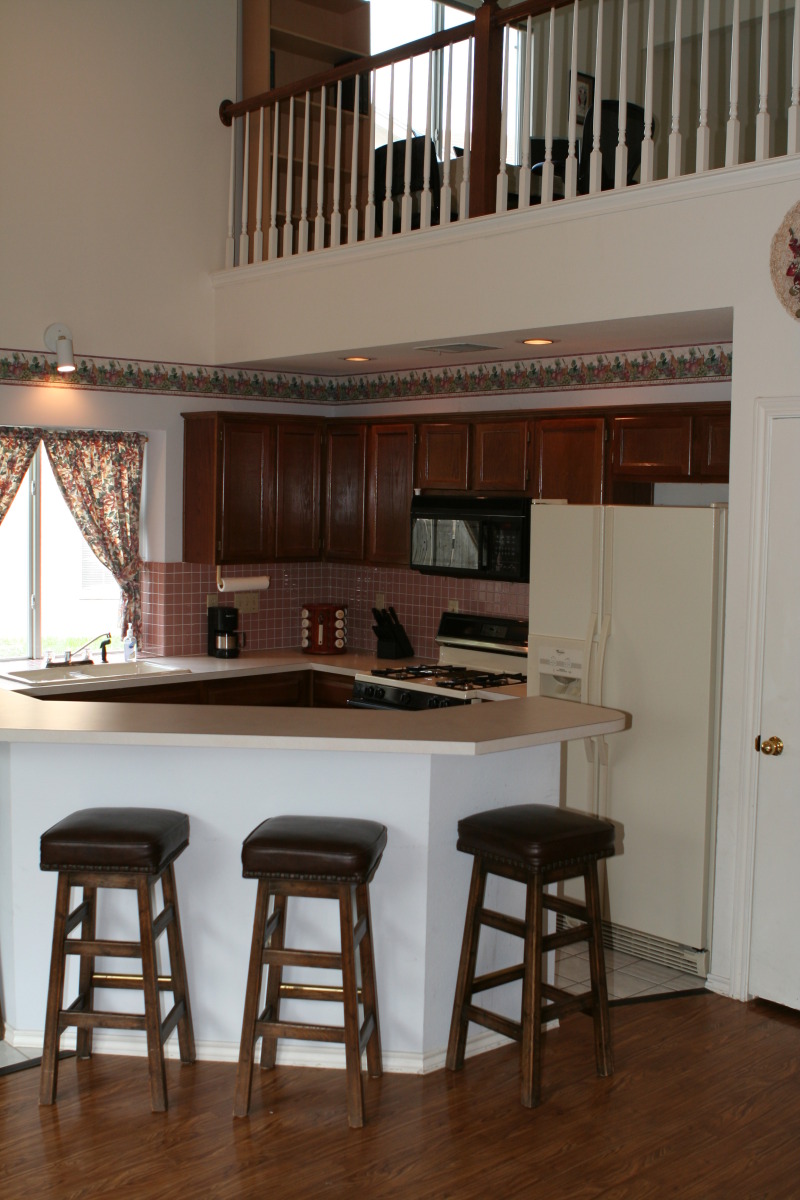 2010/06(June)/Old-House/903-Valley-Glen-Cove/800x600_2010-06-28-903-Valley-Glen-Cv-067.JPG