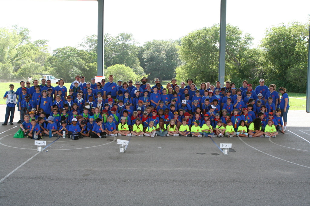 2010/06(June)/Twilight-Camp/1024x768_2010-06-15-Twilight-Camp-Cub-Scouts-16.JPG