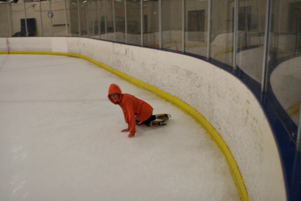 2010/07(July)/Ice-Skating/1024x768_2010-07-09-Ice-Skating-10-Chance.JPG