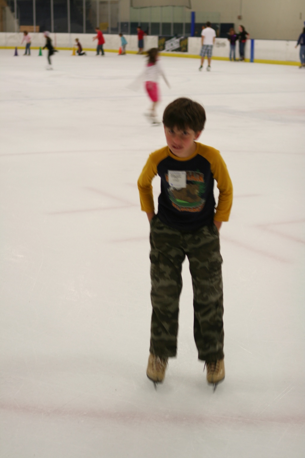 2010/07(July)/Ice-Skating/1024x768_2010-07-09-Ice-Skating-21-Dax.JPG
