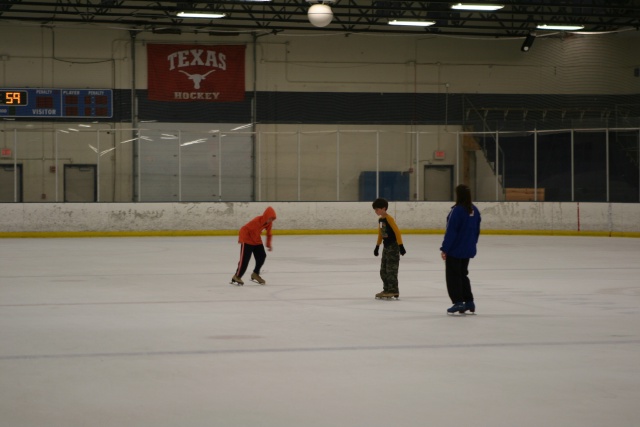 2010-07-09-Ice-Skating-15-Chance-Dax.JPG
