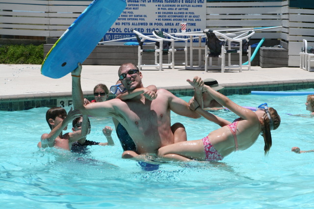 2010-07-05-Port-Aransas-044-Travis-Chance-Dax-pool-wrestling-kids.JPG
