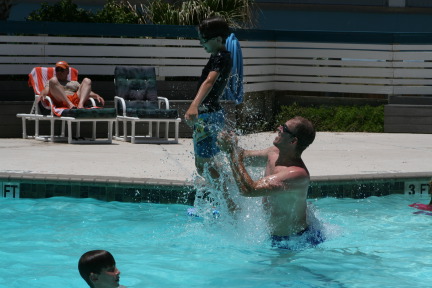 2010-07-05-Port-Aransas-033-Travis-Dax.JPG