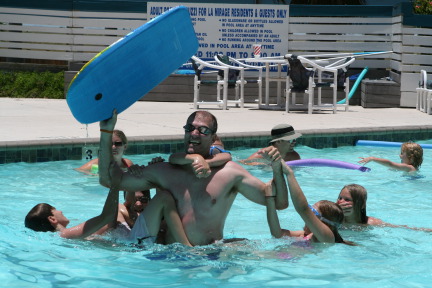 2010-07-05-Port-Aransas-049-Travis-Chance-Dax-pool-wrestling-kids.JPG