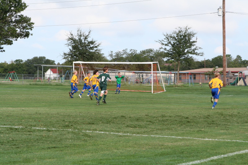 2010/09(September)/Chance-Soccer-The-Crew/800x600_2010-09-18-Chance-Soccer-The-Crew-16.JPG
