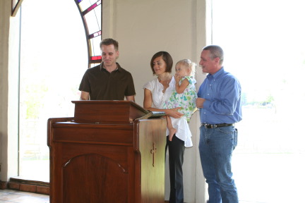 2010-09-12-Sydney-Baptism-14-Josh-Heather.JPG