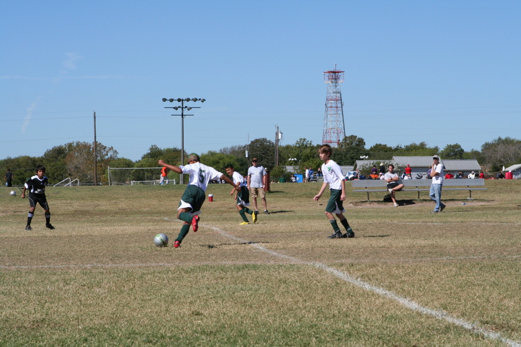 2010/10(October)/Chance-Soccer-The-Crew/1024x768_2010-10-30-The-Crew-Soccer-04-Chance.JPG