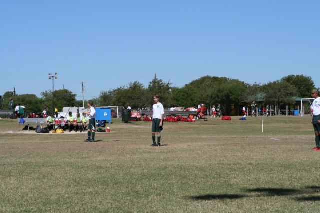 2010/10(October)/Chance-Soccer-The-Crew/2010-10-30-The-Crew-Soccer-01-Chance.JPG