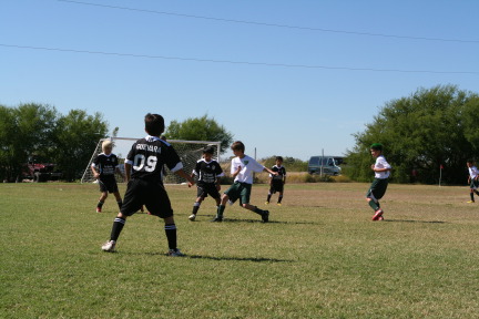 2010-10-30-The-Crew-Soccer-11-Chance.JPG