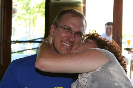 2010-10-31-Travis-Flying-Saucer-Plate-Party-11-Suzi.JPG