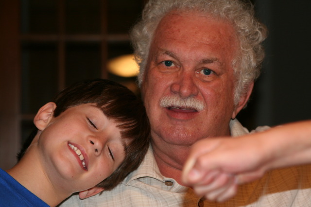 2010/10(October)/Jim-Hammet-Visit/640x480_2010-10-10-Jim-Hammett-visit-07-Dax.JPG