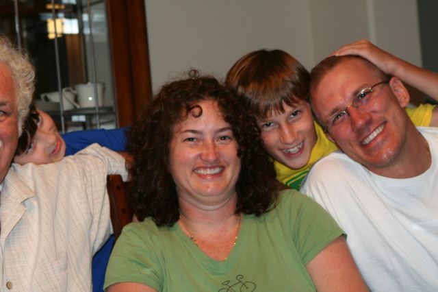 2010/10(October)/Jim-Hammet-Visit/640x480_2010-10-10-Jim-Hammett-visit-11-Suzi-Chance-Travis.JPG