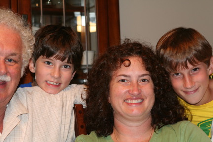 2010-10-10-Jim-Hammett-visit-09-Dax-Suzi-Chance.JPG