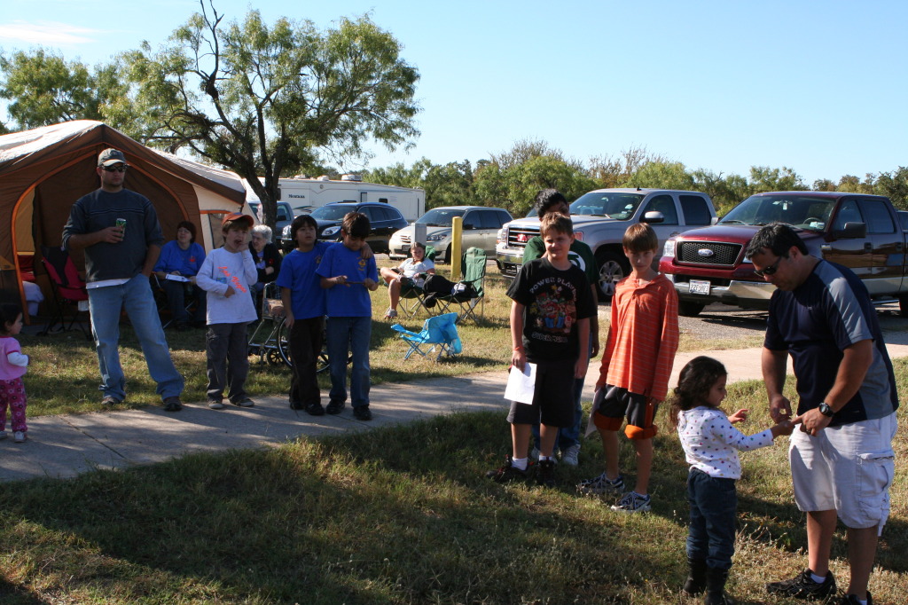 2010/10(October)/Pack409-Inks-Lake/1024x768_2010-10-16-Pack409-Inks-Lake-022.JPG