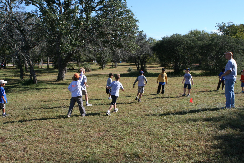 2010/10(October)/Pack409-Inks-Lake/1024x768_2010-10-16-Pack409-Inks-Lake-025.JPG