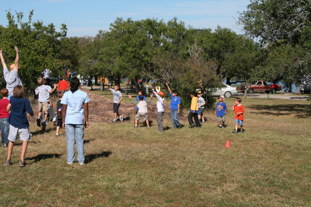 2010/10(October)/Pack409-Inks-Lake/1024x768_2010-10-16-Pack409-Inks-Lake-035.JPG