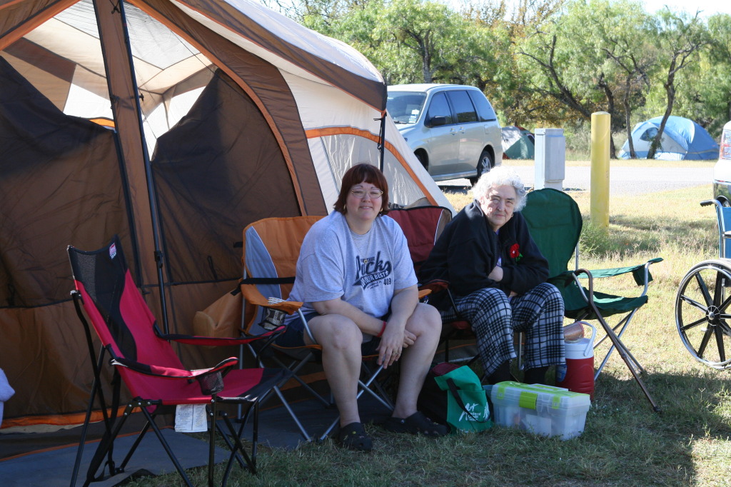 2010/10(October)/Pack409-Inks-Lake/1024x768_2010-10-16-Pack409-Inks-Lake-045.JPG
