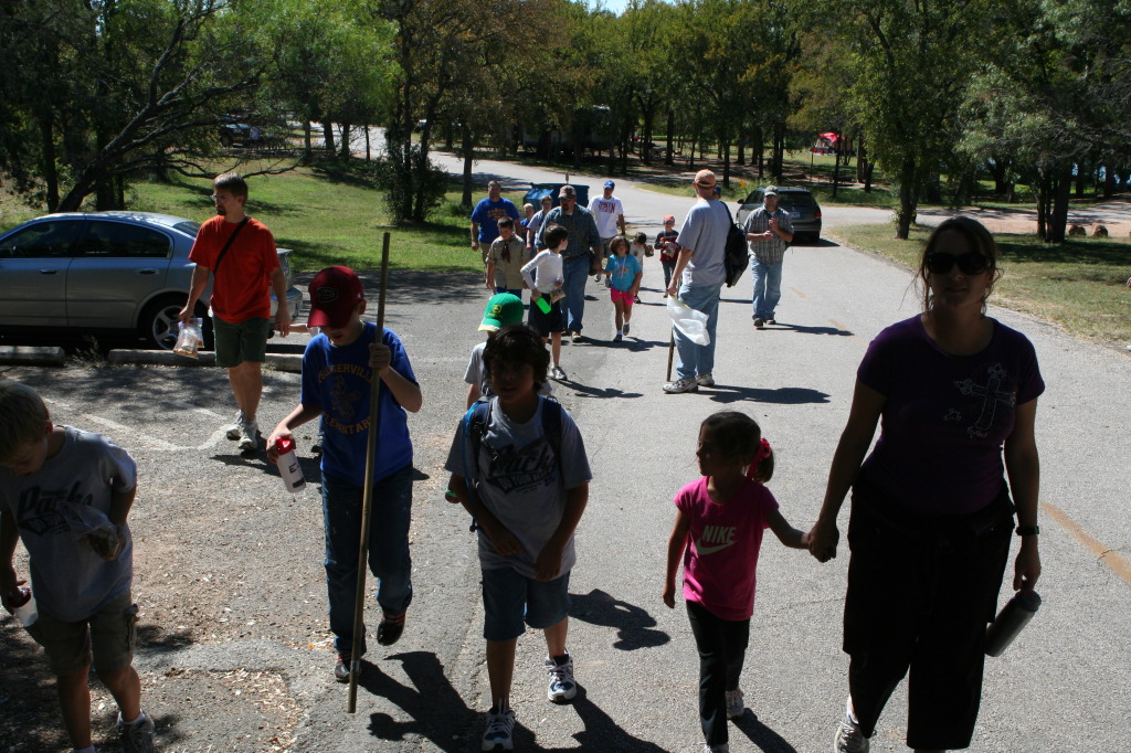 2010/10(October)/Pack409-Inks-Lake/1024x768_2010-10-16-Pack409-Inks-Lake-082.JPG