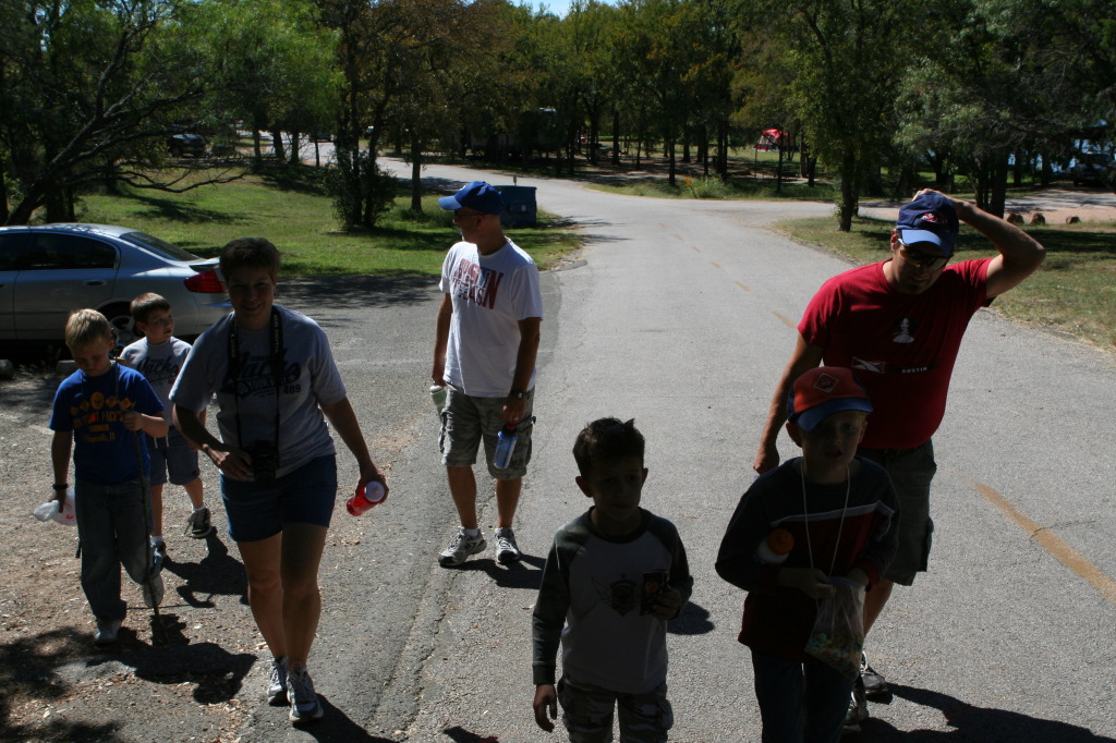 2010/10(October)/Pack409-Inks-Lake/1024x768_2010-10-16-Pack409-Inks-Lake-086.JPG