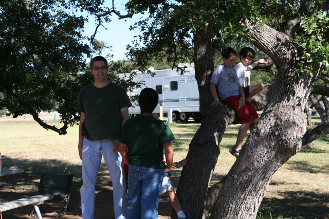 2010/10(October)/Pack409-Inks-Lake/2010-10-15-Pack409-Inks-Lake-01.JPG
