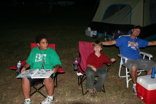 2010/10(October)/Pack409-Inks-Lake/640x480_2010-10-15-Pack409-Inks-Lake-22.JPG