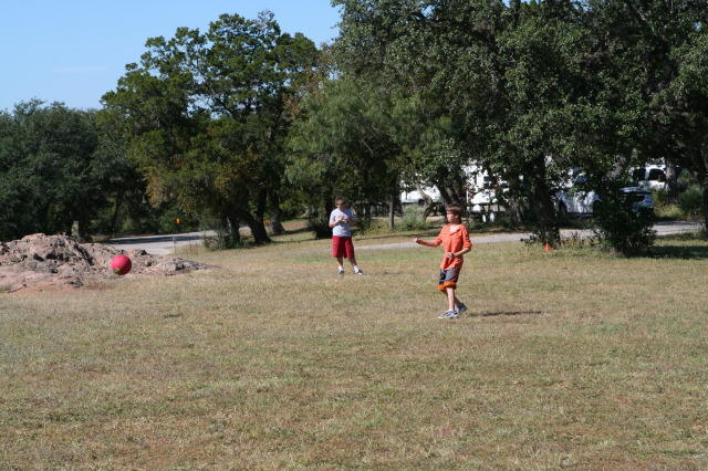 2010/10(October)/Pack409-Inks-Lake/640x480_2010-10-16-Pack409-Inks-Lake-070-Chance.JPG