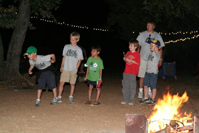 2010/10(October)/Pack409-Inks-Lake/640x480_2010-10-16-Pack409-Inks-Lake-181.JPG