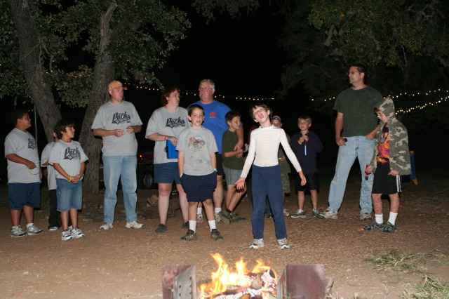 2010/10(October)/Pack409-Inks-Lake/640x480_2010-10-16-Pack409-Inks-Lake-198-Matt-Dax.JPG